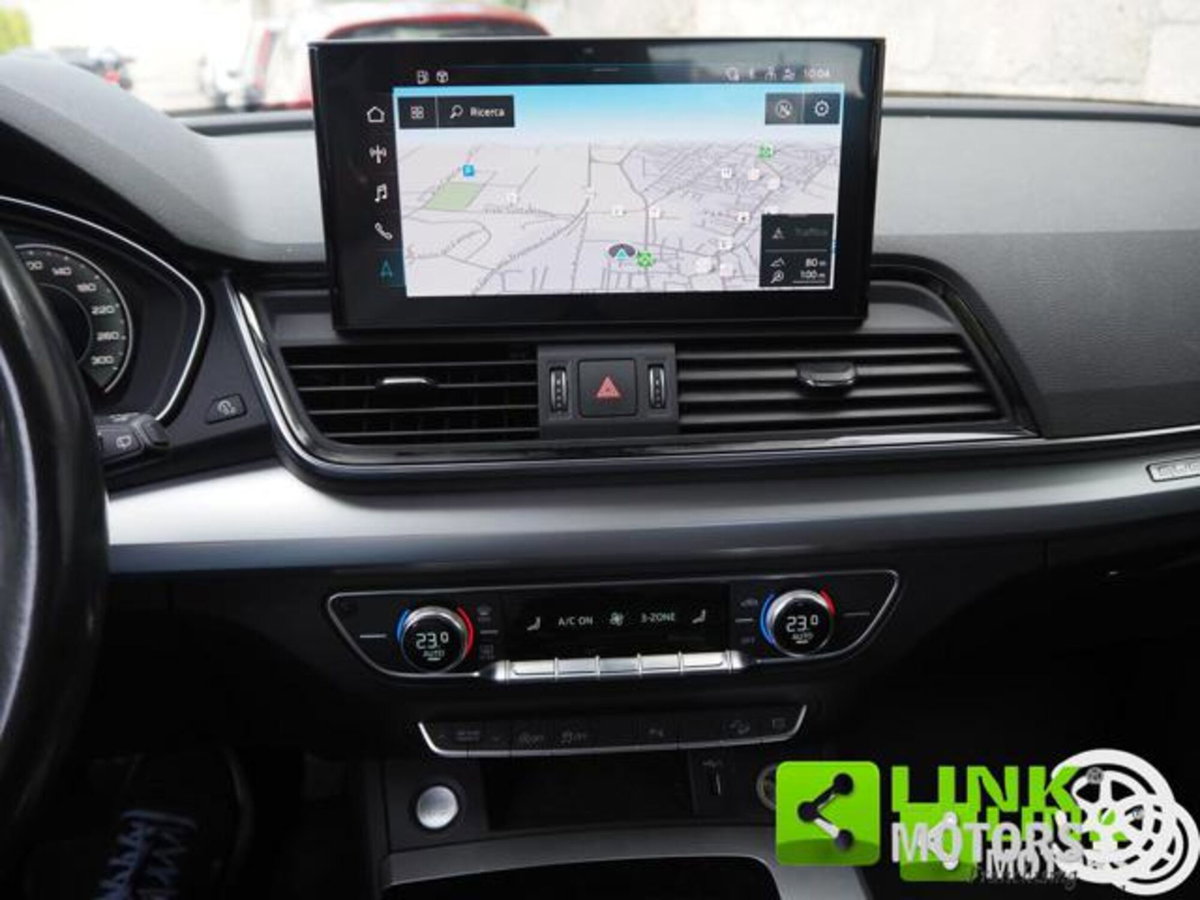 Audi Q5 40 TDI 204 CV quattro S tronic Business (13)