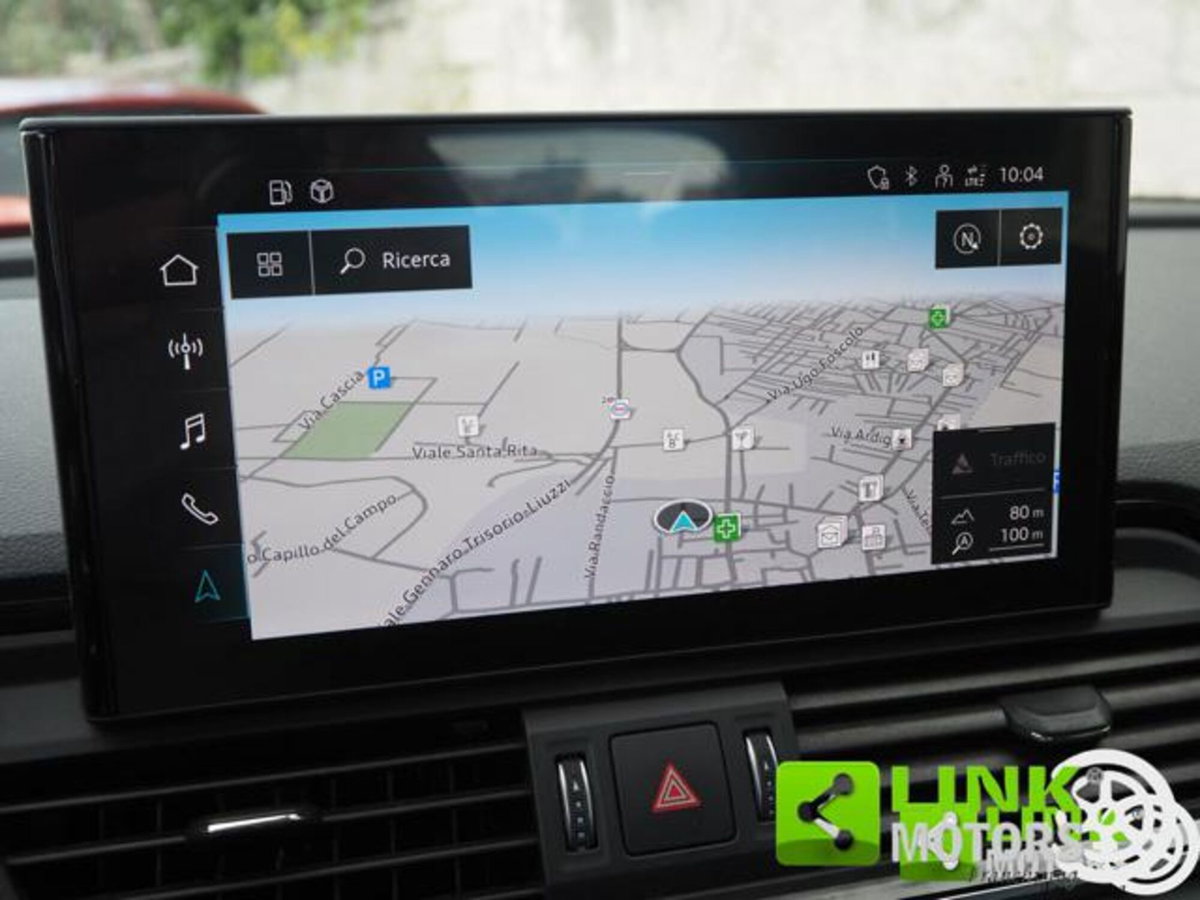 Audi Q5 40 TDI 204 CV quattro S tronic Business (14)