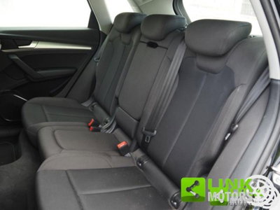 Audi Q5 40 TDI 204 CV quattro S tronic Business (6)