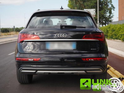 Audi Q5 40 TDI 204 CV quattro S tronic Business (8)