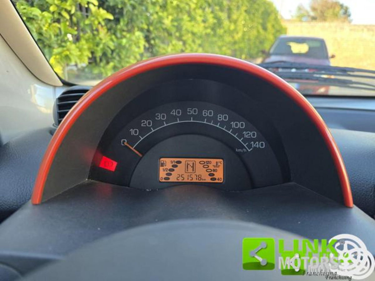 smart Fortwo Cabrio 700 cabrio pure (45 kW) (10)