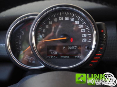 MINI Mini 1.5 Cooper D Business XL 5 porte (11)