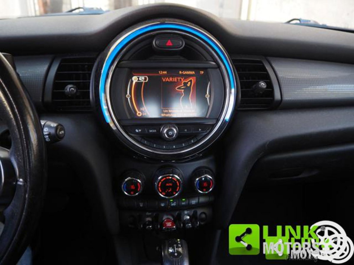 MINI Mini 1.5 Cooper D Business XL 5 porte (12)