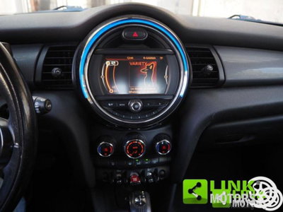 MINI Mini 1.5 Cooper D Business XL 5 porte (12)