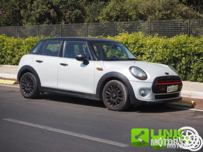 MINI Mini 1.5 Cooper D Business XL 5 porte (16)