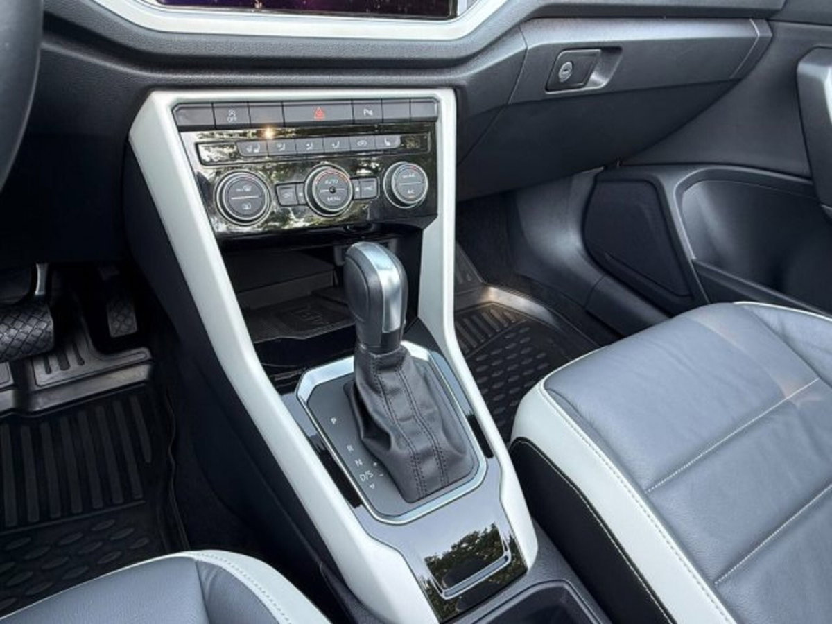 Volkswagen T-Roc Cabrio 1.5 TSI ACT DSG Style (11)