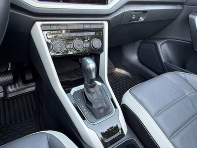 Volkswagen T-Roc Cabrio 1.5 TSI ACT DSG Style (11)