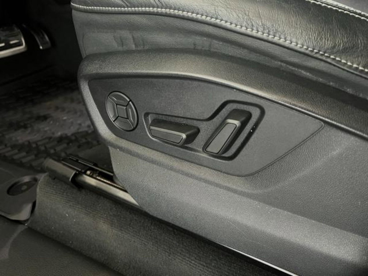 Audi Q8 Q8 50 TDI 286 CV quattro tiptronic Sport (20)