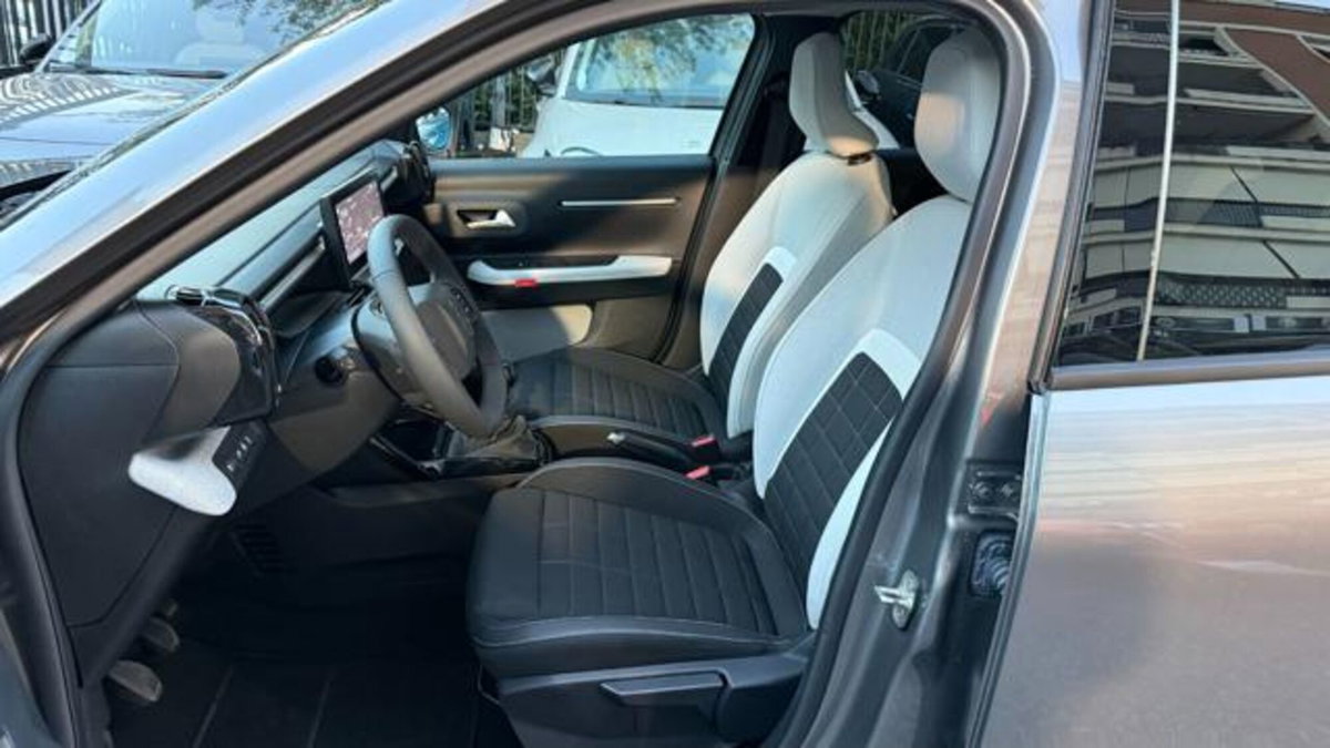Citroen C3 1.2 puretech You Pack Plus 100cv s&s (13)
