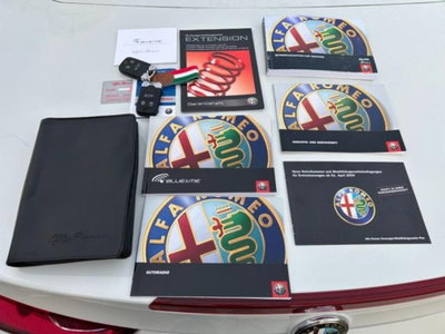 Alfa Romeo Spider 1750 TBi (11)