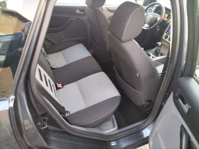 Ford Focus Station Wagon 1.6 TDCi (90CV) SW Tit. (11)