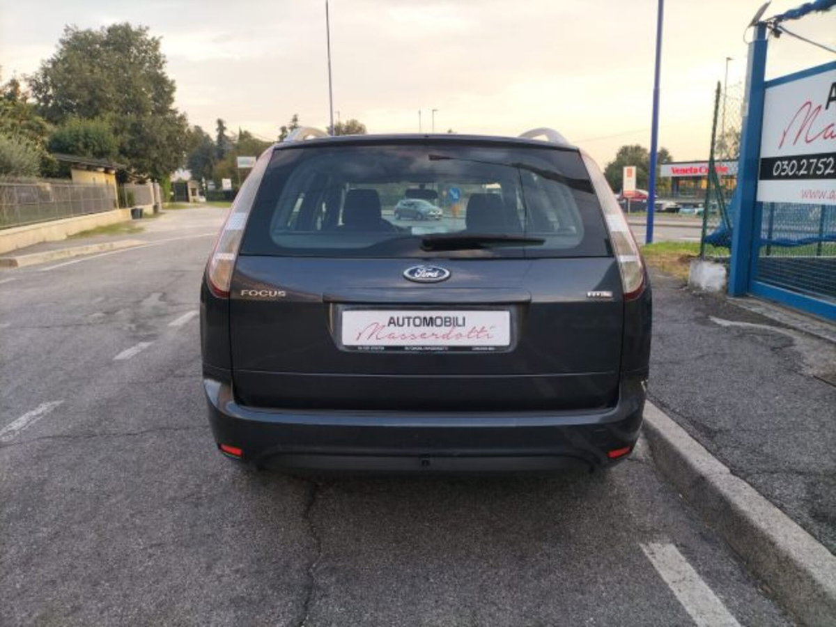Ford Focus Station Wagon 1.6 TDCi (90CV) SW Tit. (4)