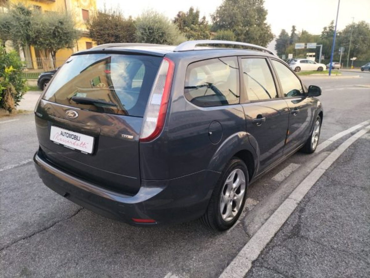 Ford Focus Station Wagon 1.6 TDCi (90CV) SW Tit. (5)