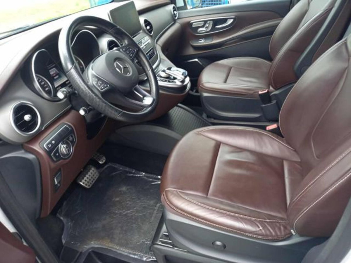 Mercedes-Benz Classe V 250 d Automatic 4Matic Executive Compact (13)