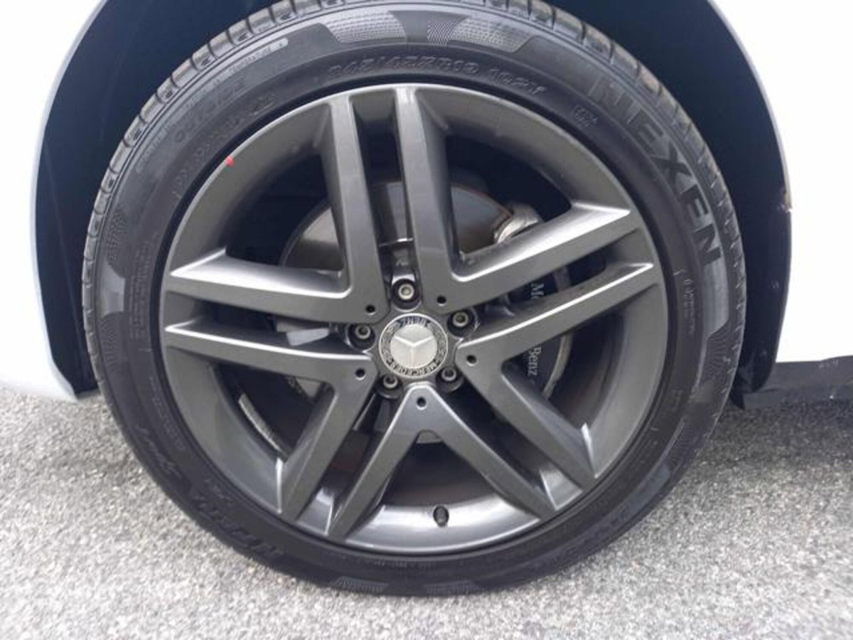 Mercedes-Benz Classe V 250 d Automatic 4Matic Executive Compact (18)