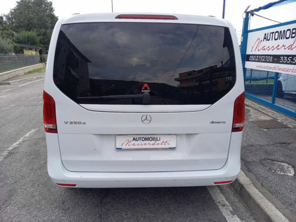 Mercedes-Benz Classe V 250 d Automatic 4Matic Executive Compact (4)