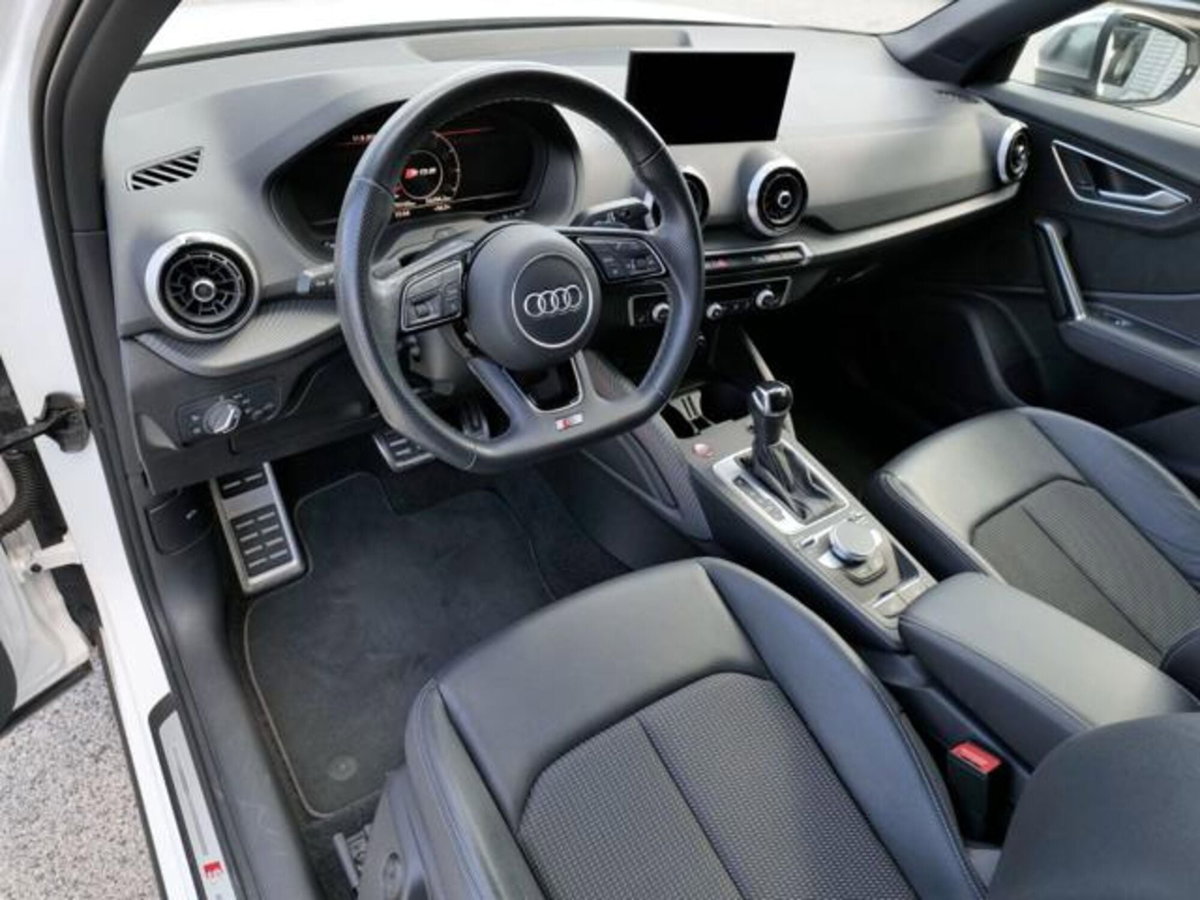 Audi SQ2 2.0 tfsi quattro s-tronic (6)