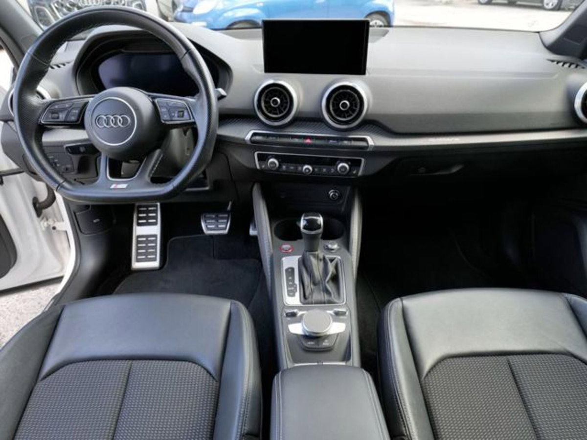 Audi SQ2 2.0 tfsi quattro s-tronic (7)