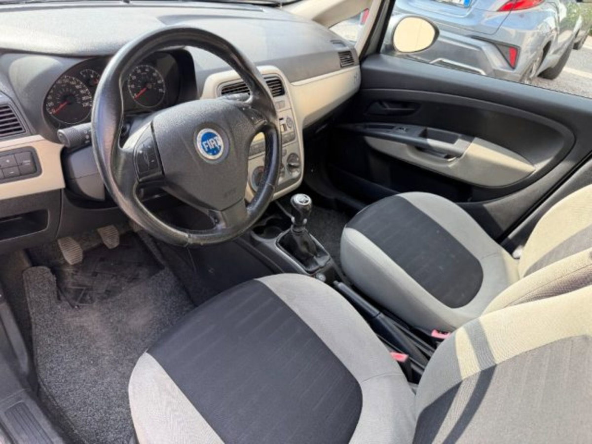Fiat Grande Punto 1.2 5 porte Dynamic (9)