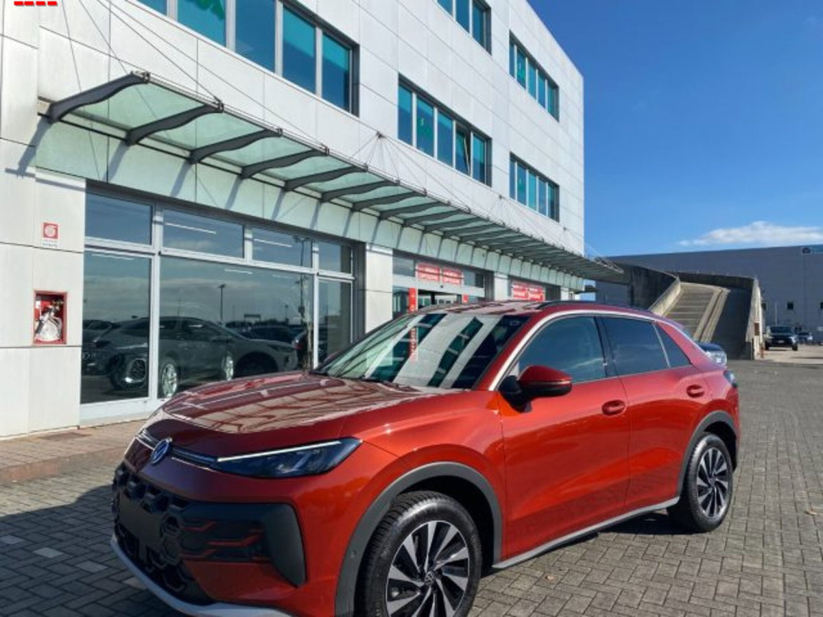 Volkswagen T-Roc 1.5 etsi Life 115cv dsg