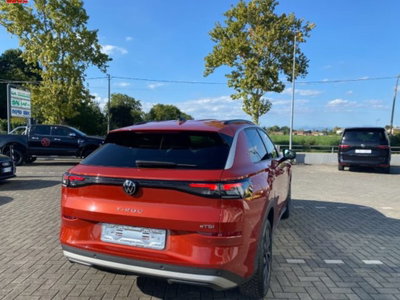 Volkswagen T-Roc 1.5 etsi Life 115cv dsg (4)