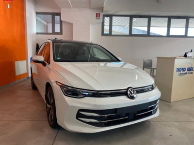 Volkswagen Golf 1.5 eTSI 150 CV EVO ACT DSG Style (2)