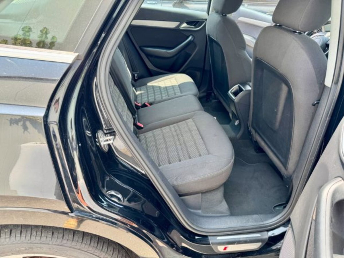 Audi Q3 2.0 TDI 177 CV quattro S tronic (10)