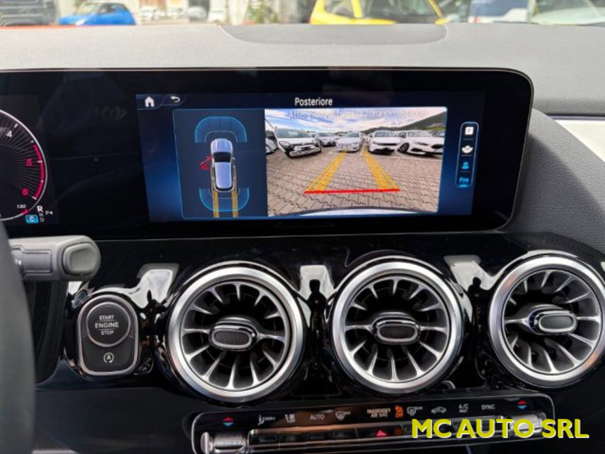 Mercedes-Benz GLA SUV 200 d Automatic 4Matic Sport (12)