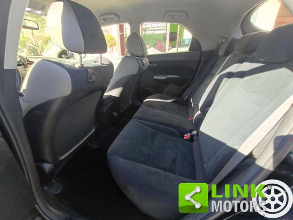 Honda Civic 1.4 i-DSi 5p. Elegance LE (13)