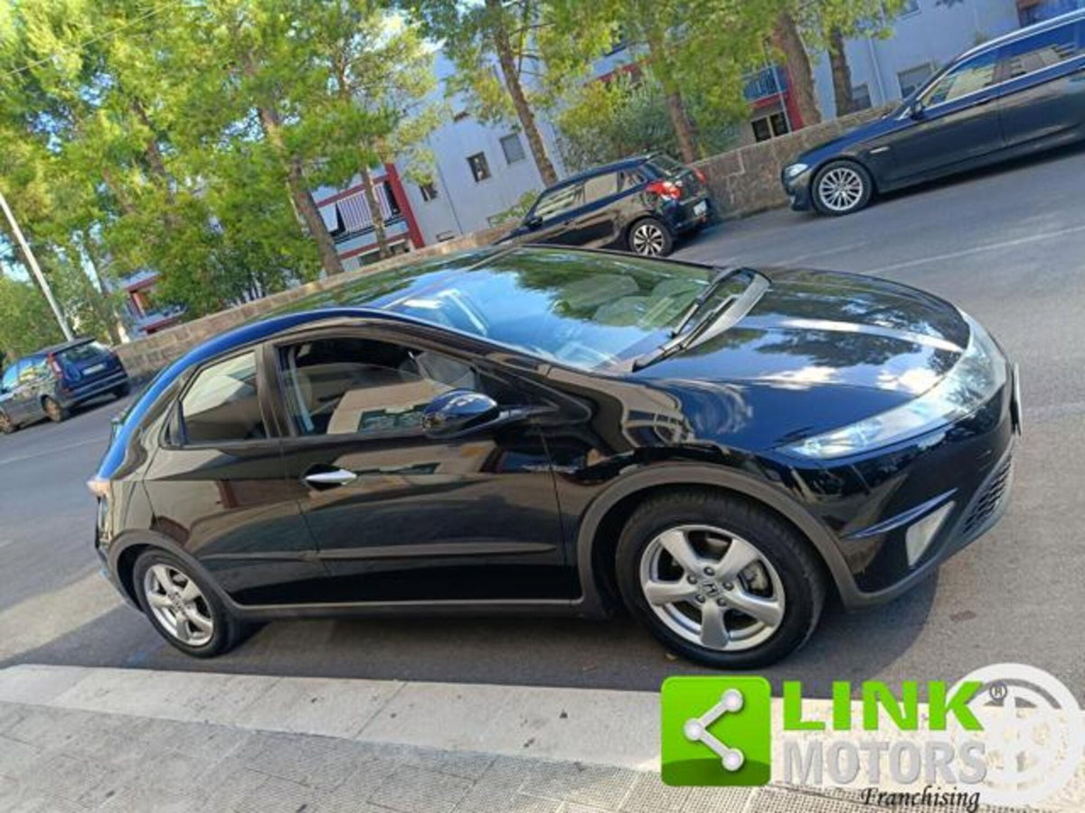 Honda Civic 1.4 i-DSi 5p. Elegance LE (14)
