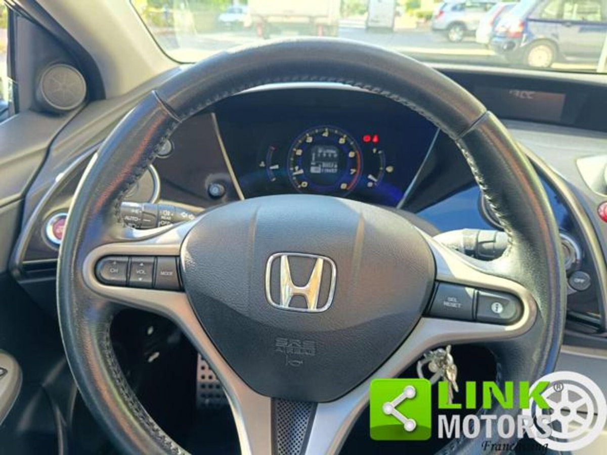 Honda Civic 1.4 i-DSi 5p. Elegance LE (19)