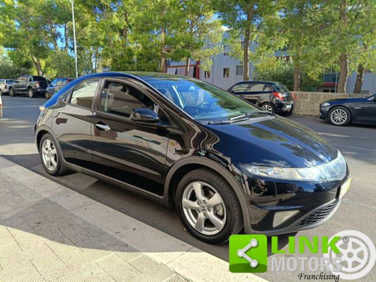 Honda Civic 1.4 i-DSi 5p. Elegance LE (3)