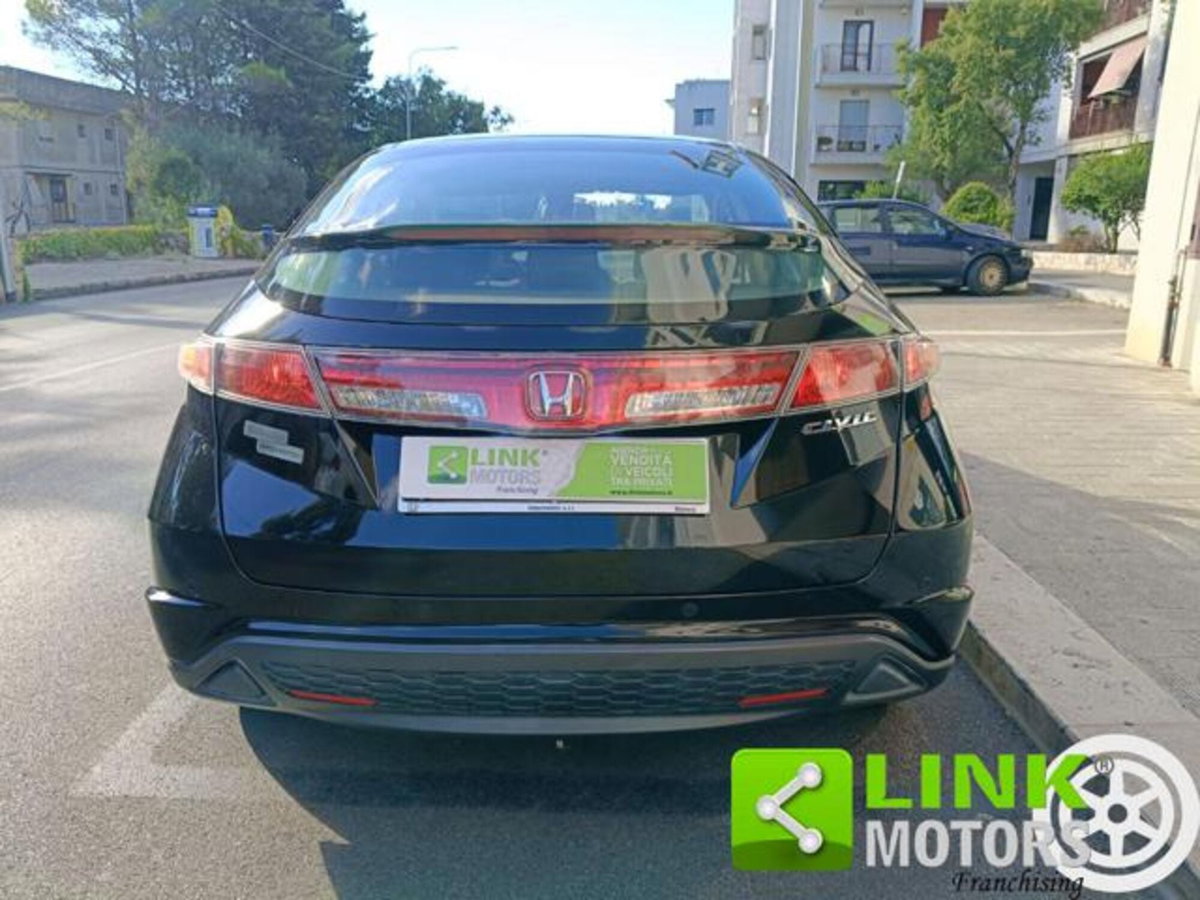 Honda Civic 1.4 i-DSi 5p. Elegance LE (8)