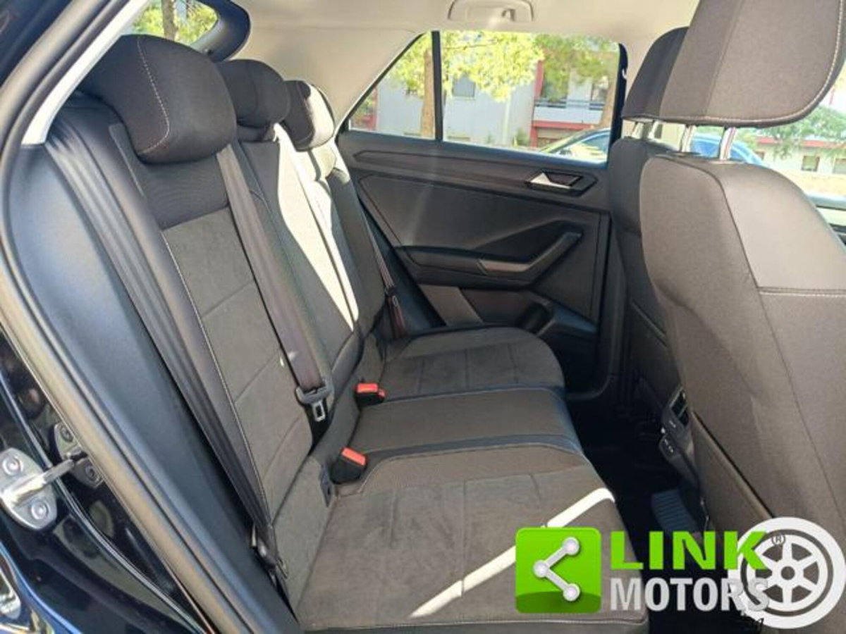 Volkswagen T-Roc 1.5 TSI ACT DSG Style BlueMotion Technology (9)