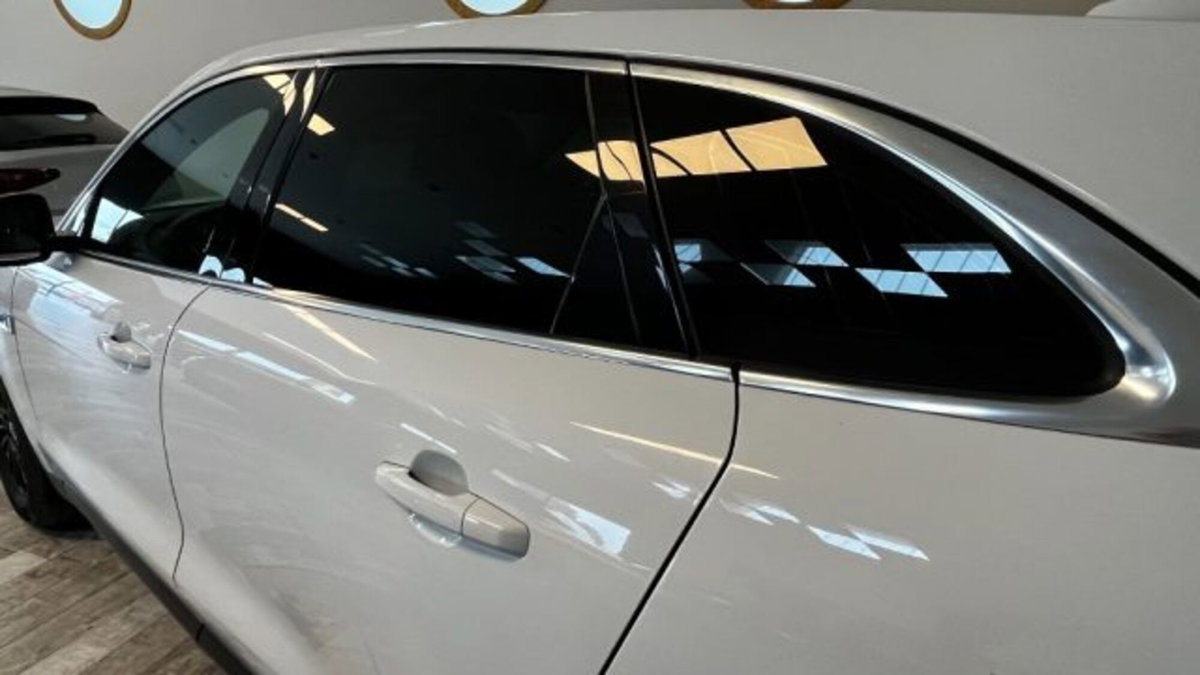 Jaguar F-Pace 2.0 D 180 CV AWD aut. Prestige (15)