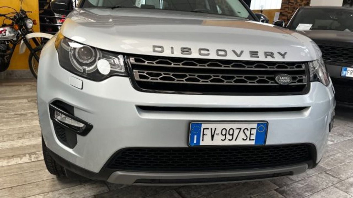 Land Rover Discovery Sport 2.0D I4-L.Flw 150 CV AWD Auto HSE (2)