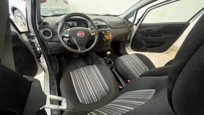Fiat Grande Punto 1.4 5 porte Dualogic Actual (8)