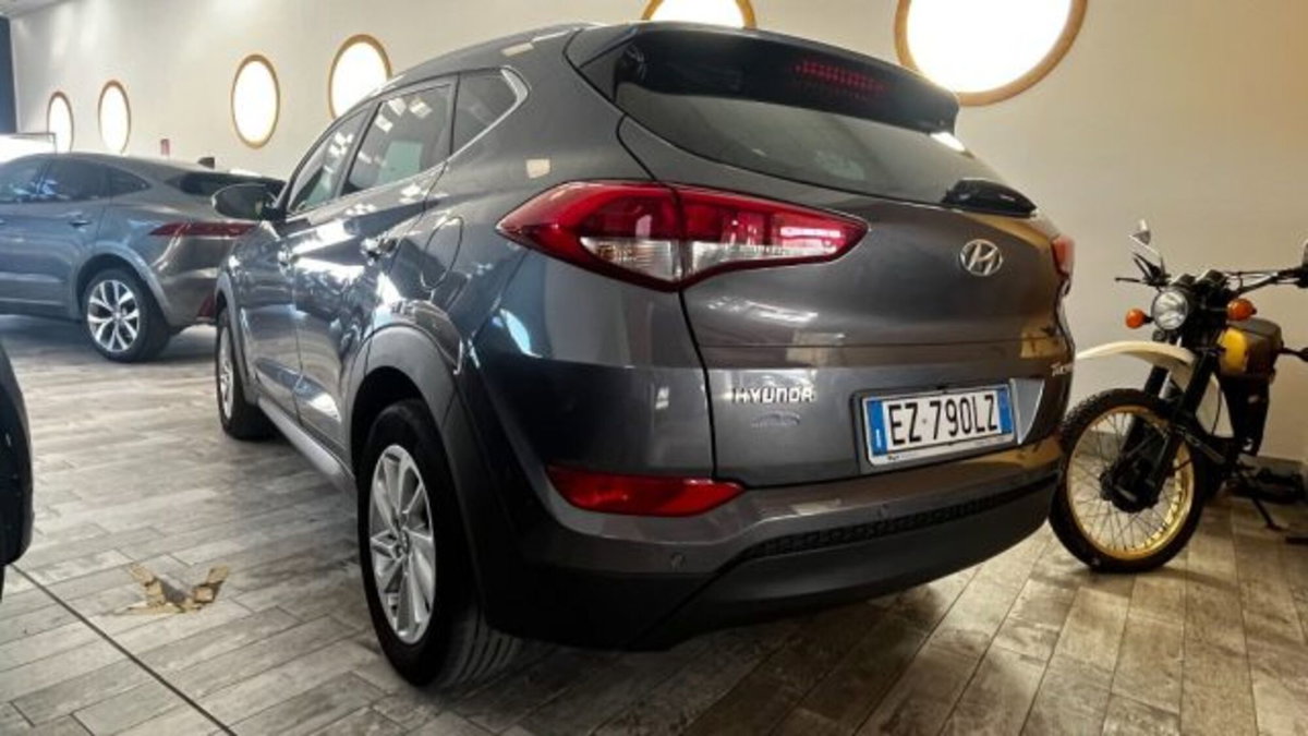 Hyundai Tucson 1.7 CRDi Classic (3)