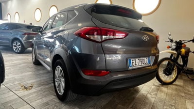 Hyundai Tucson 1.7 CRDi Classic (3)