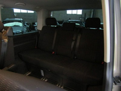 Volkswagen Multivan 2.0 TDI 150CV DSG 4Motion Highline (14)