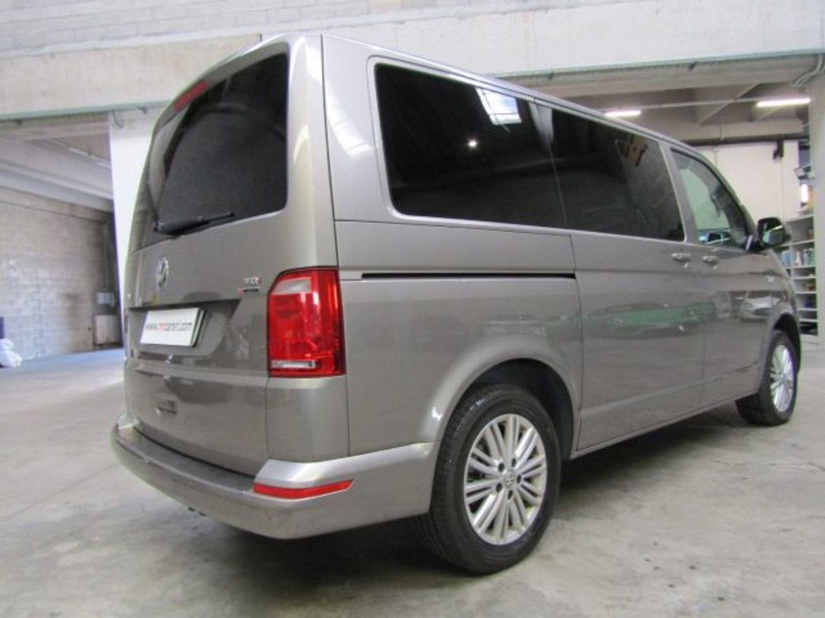 Volkswagen Multivan 2.0 TDI 150CV DSG 4Motion Highline (6)