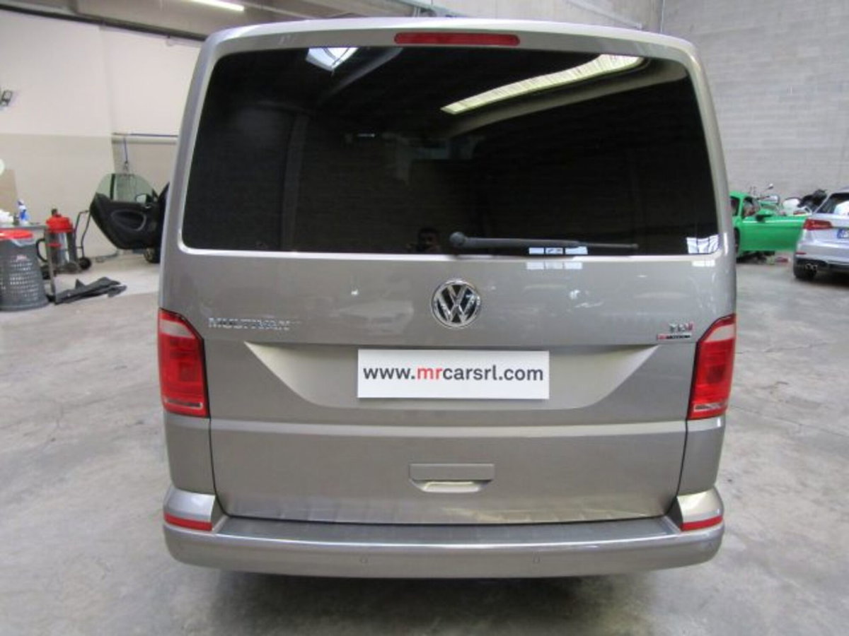 Volkswagen Multivan 2.0 TDI 150CV DSG 4Motion Highline (7)