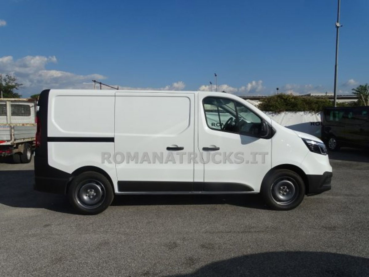 Renault Trafic 2.0 blue dci 110cv L1 Equilibre (4)