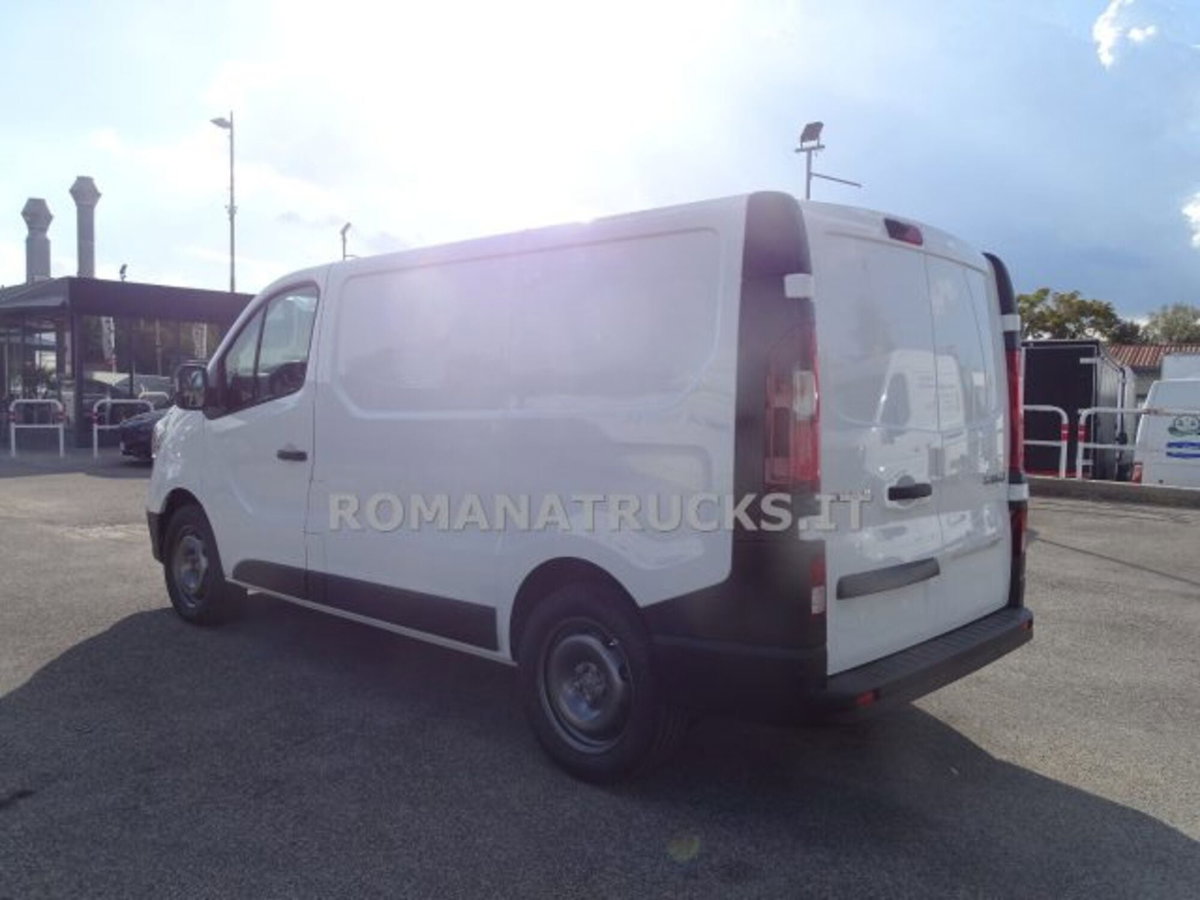 Renault Trafic 2.0 blue dci 110cv L1 Equilibre (7)