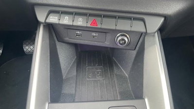 Audi A1 Sportback 30 1.0 tfsi S Line Edition 116cv s-tronic (11)