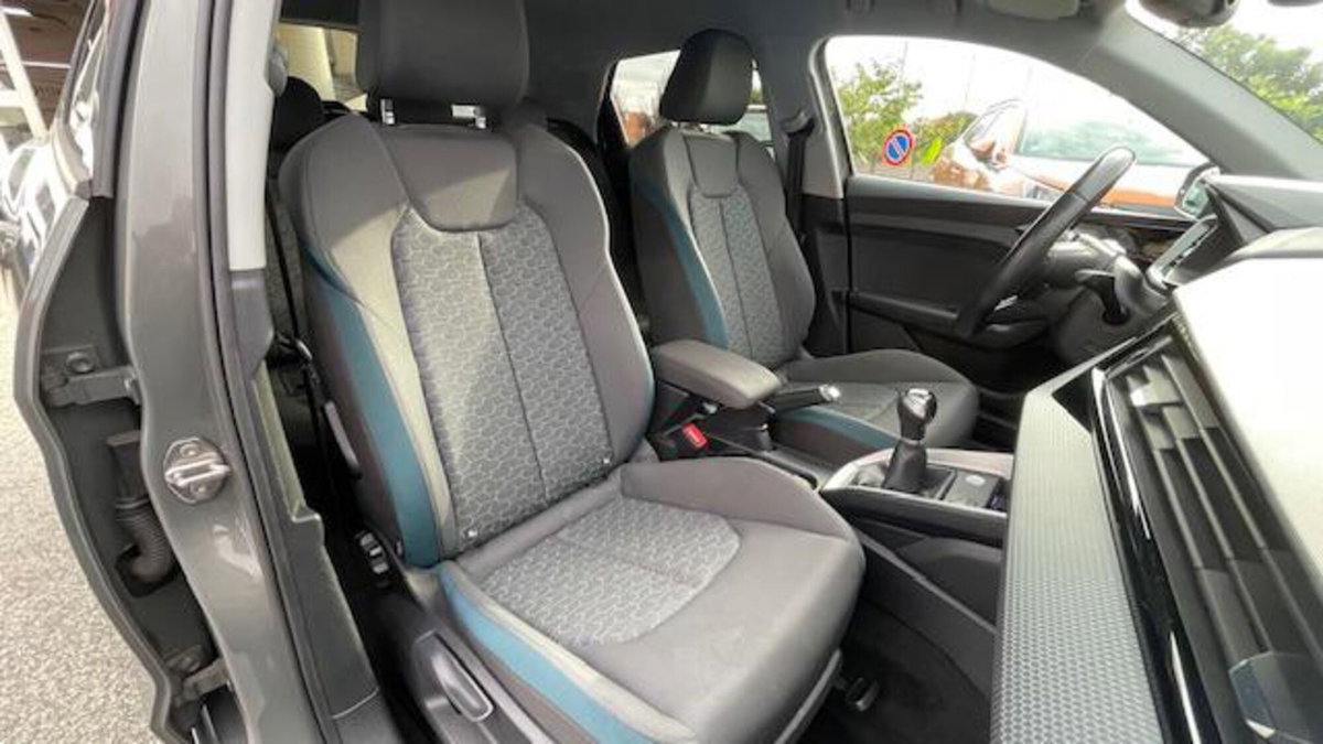 Audi A1 Sportback 30 1.0 tfsi S Line Edition 116cv s-tronic (16)
