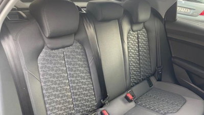 Audi A1 Sportback 40 TFSI S tronic Identity Black (11)
