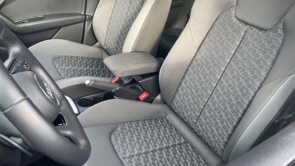 Audi A1 Sportback 40 TFSI S tronic Identity Black (6)