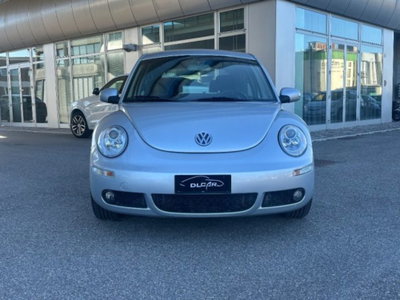 Volkswagen New Beetle 1.6 (4)