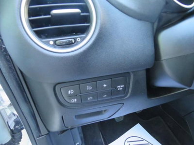 Fiat Punto 1.3 MJT II S&S 95 CV 5 porte Sport (10)
